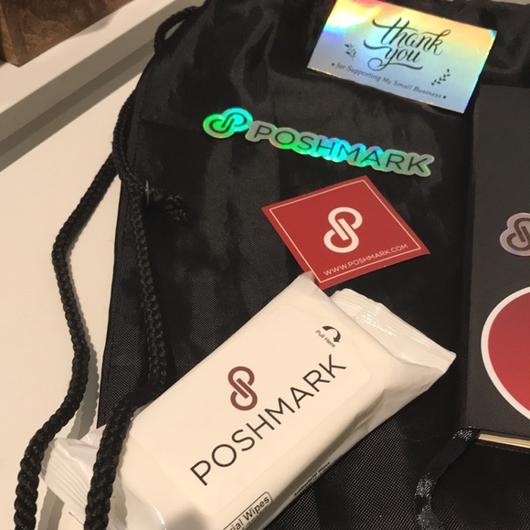 Poshmark Poshfixings Goodie Bag Starter Kit Assortment Joe Boxer Drawstring Bag - Picture 3 of 5